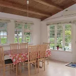 Awesome In With 3 Bedrooms And Wifi