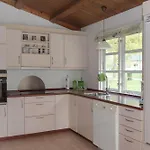 Awesome In With 3 Bedrooms And Wifi 펜션 *